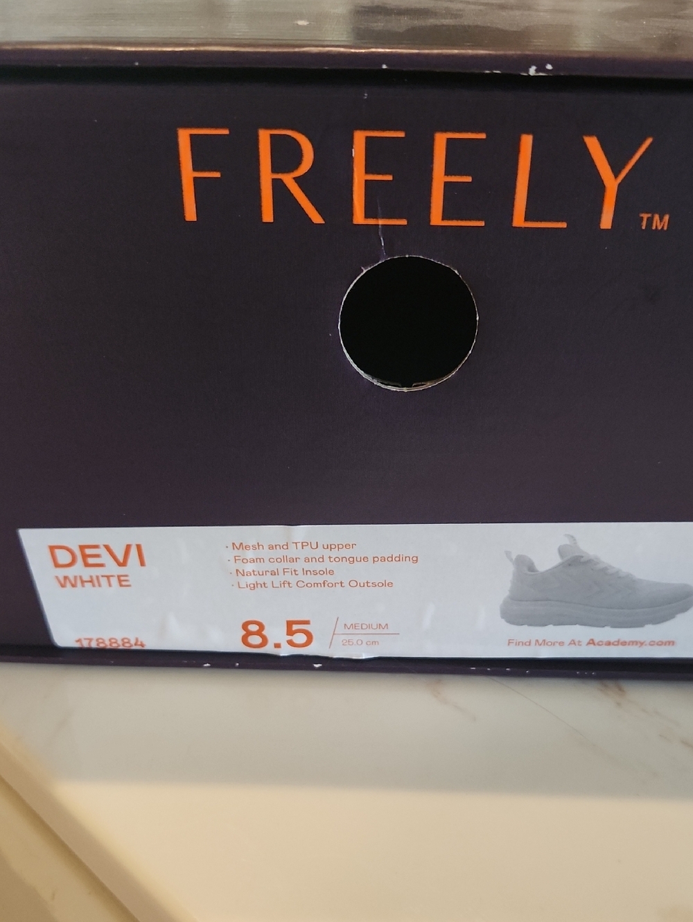 Freely Devi Women's Athletic Shoes in White